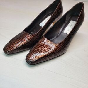 Bandolino Women's Brown Faux Snakeskin Pointed Toe Heels‎ Size 10M
